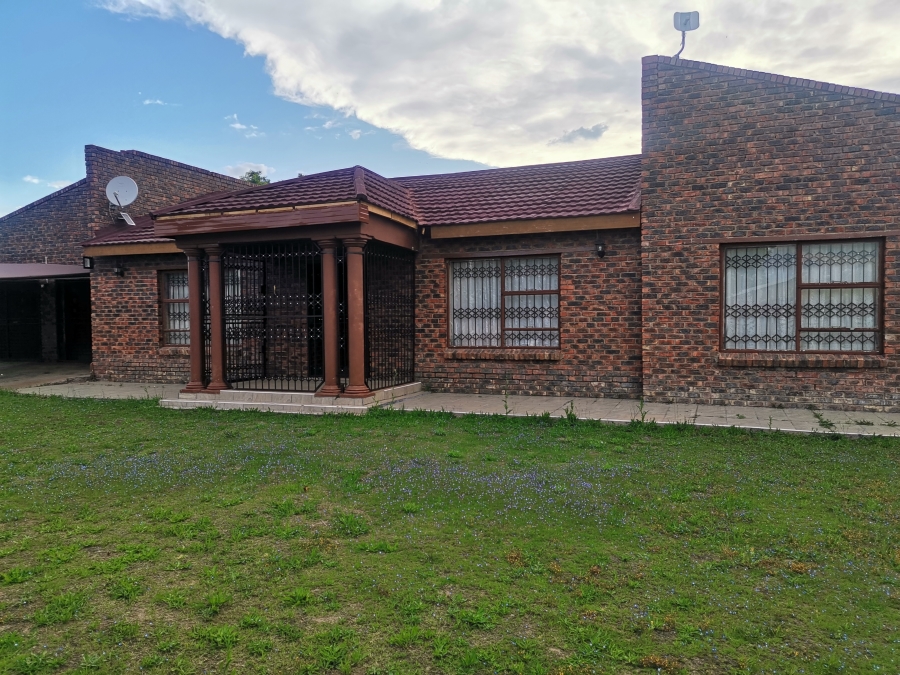 3 Bedroom Property for Sale in Senekal Free State